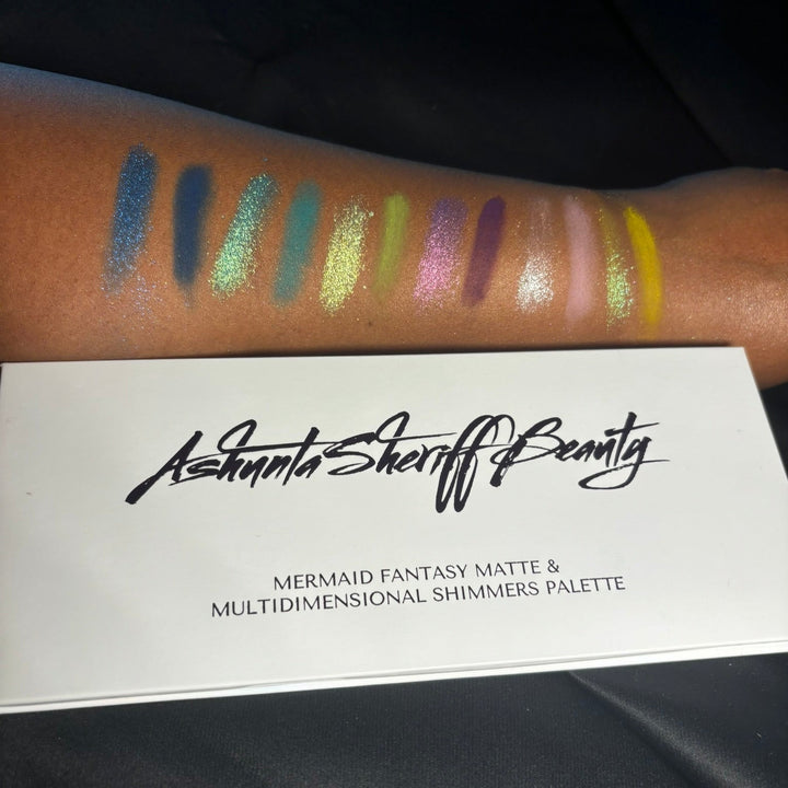 MERMAID FANTASY MULTIDIMENSIONAL SHIMMER AND MATTE PALETTE